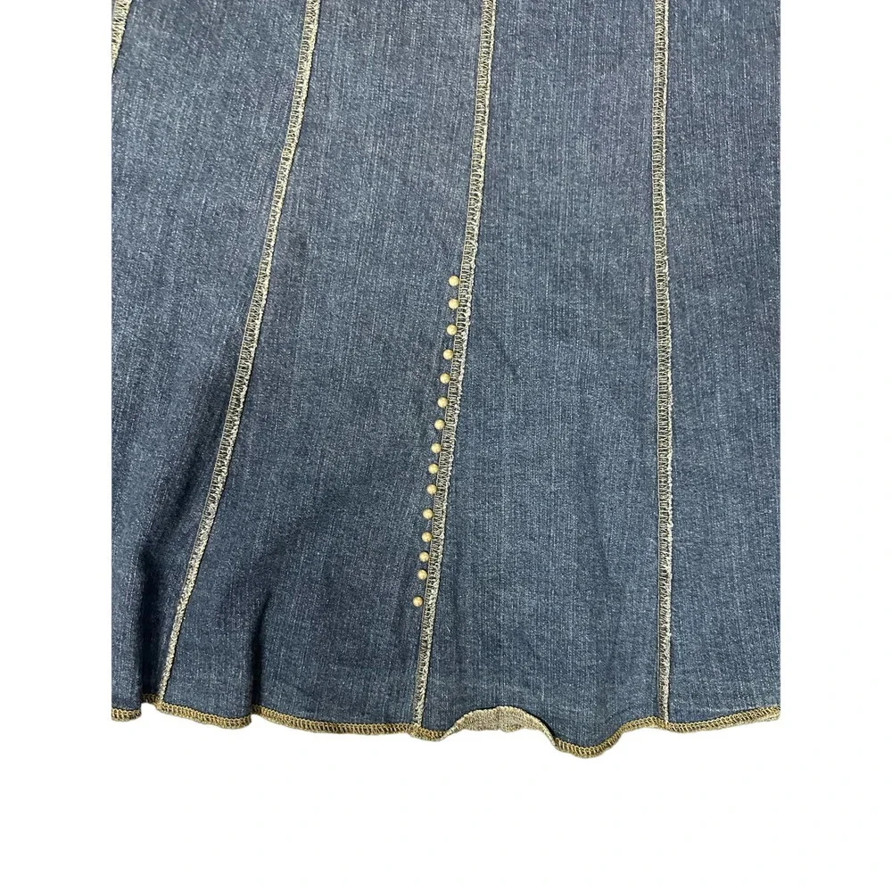 Reba Woman Dark Wash Denim Skirt Med Length W/ Silver Brads - Picture 2 of 4